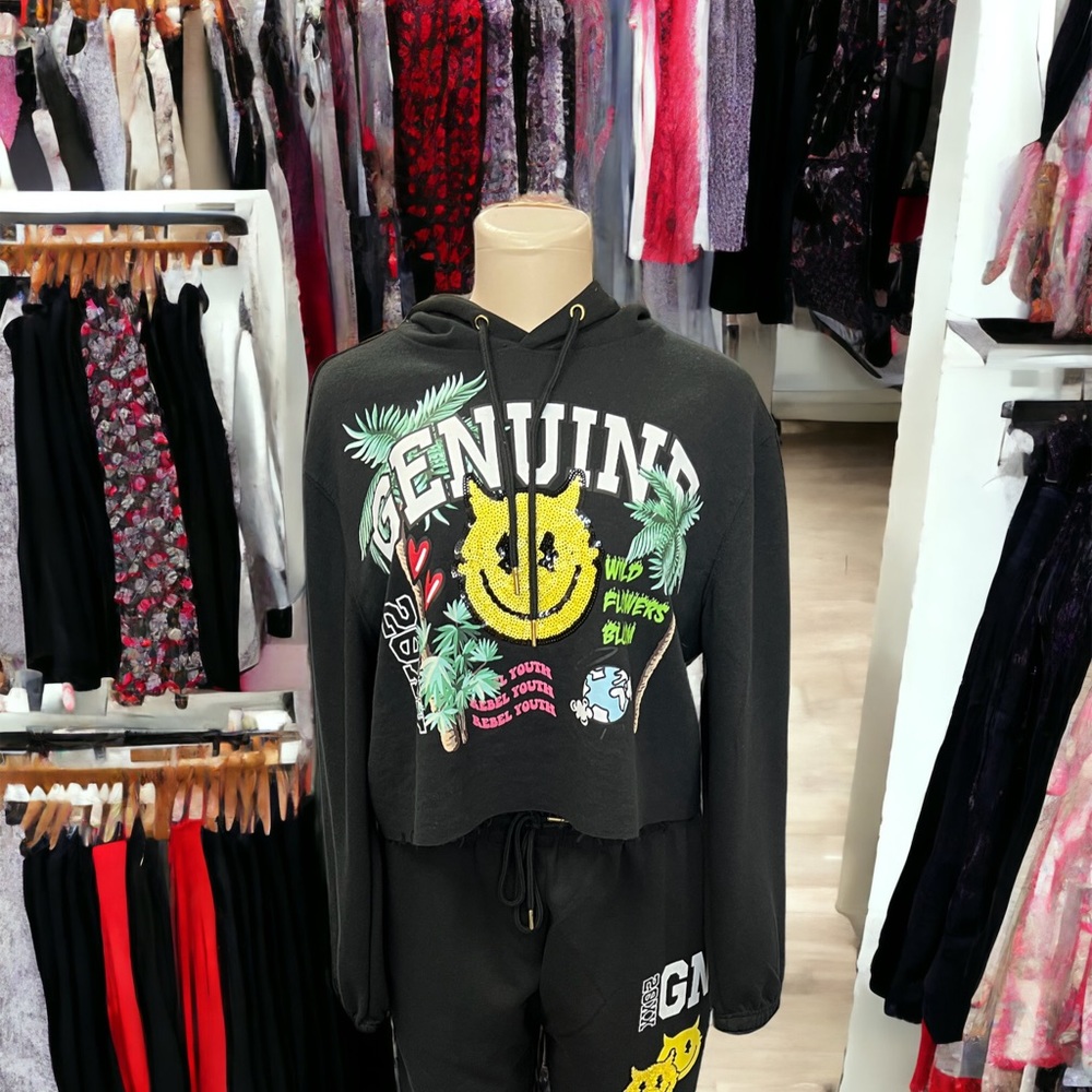 geniune crop top sweatsuits